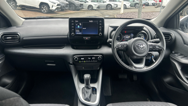 Toyota Yaris 1.5 Hybrid Design 5dr CVT Hybrid Hatchback